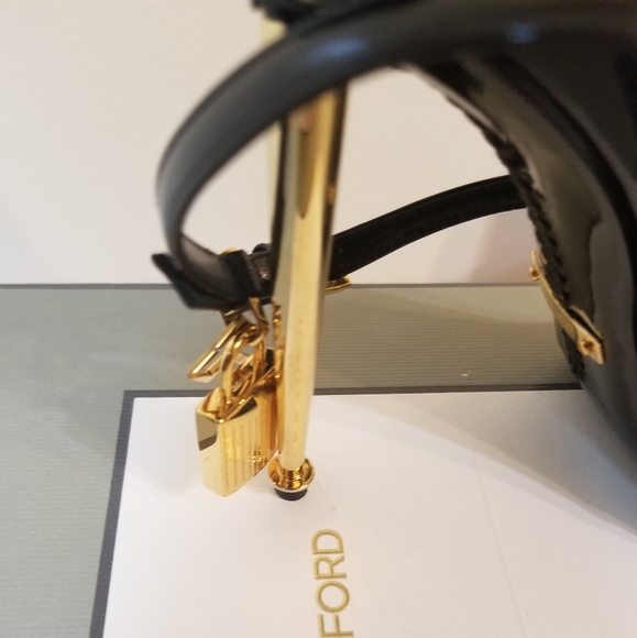 Authentic!! Tom Ford stilettos - Picture 3 of 6